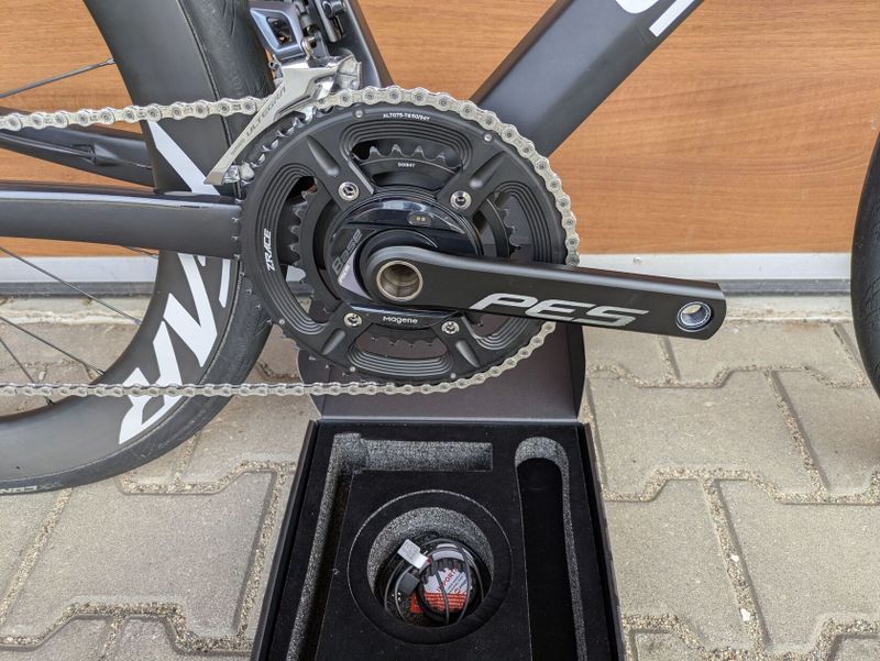 Karbonové silniční kolo, Ultegra, Karbon aero kola, wattmetr