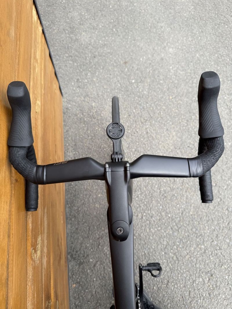 Trek Madone SL6 Sram AXS Rival 2x12 wattmetr + karbonové řídítka RSL