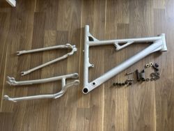 Celoodpružený rám Bergamont Threesome L 27.5"