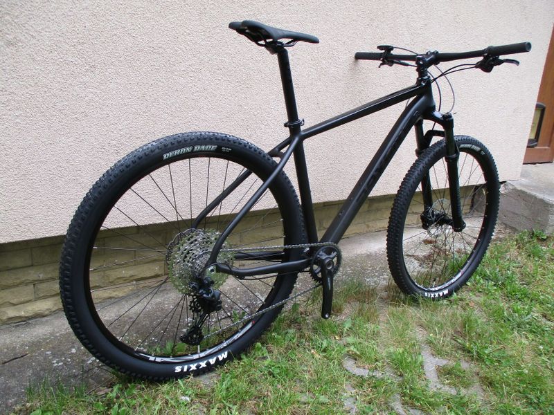 Nové 19" kolo na rámu Maxbike M909 19", SLX/Deore 1x12, vzduch. vidlice Rock Shox Recon