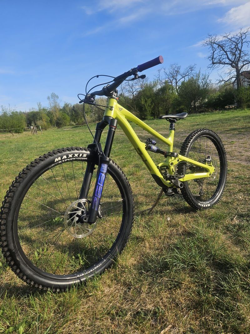 Enduro YT Capra Core 1 2024 – velikost M