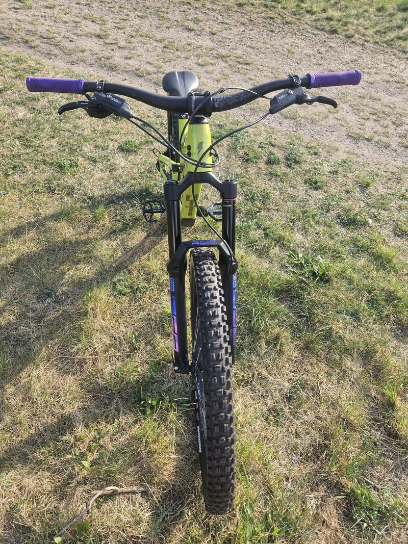 Enduro YT Capra Core 1 2024 – velikost M