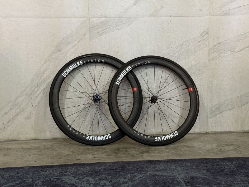 kola Schmolke Carbon TLO 45 na Tune nábojích 
