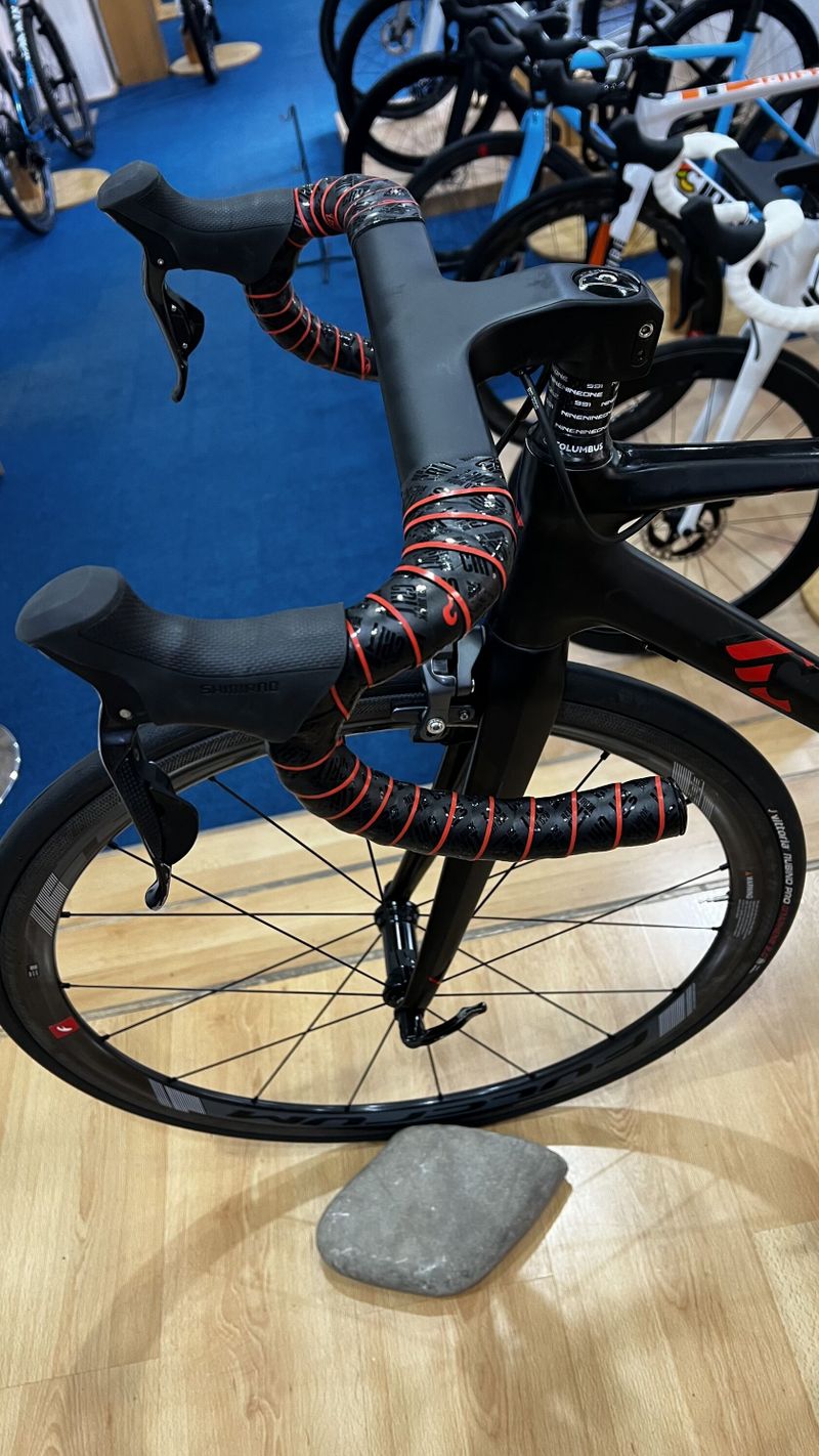Cinelli Saeta xs celokarbon