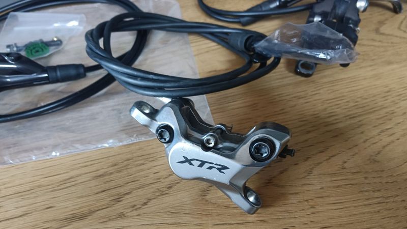 brzdy SHIMANO XT a XTR a DEORE