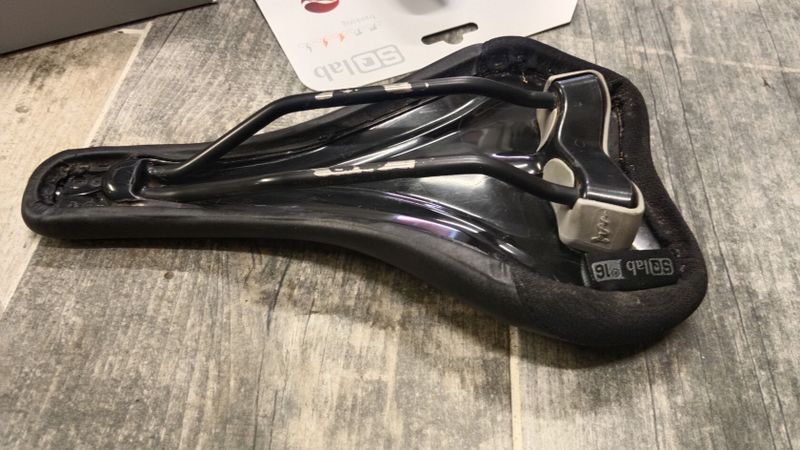 sedla cyklo SQlab FIZIK SPACIALIZED BONTRAGER PROLOGIO