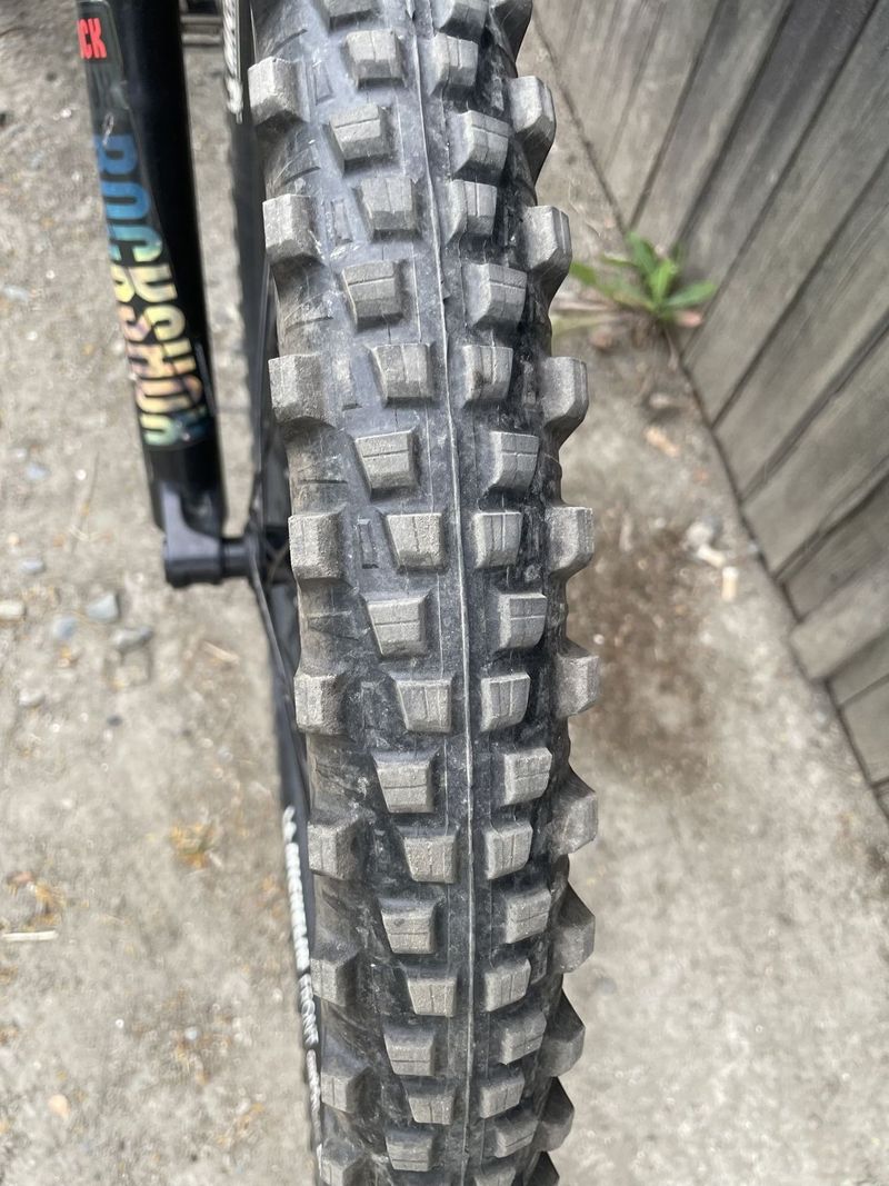 Specialized demo 8 