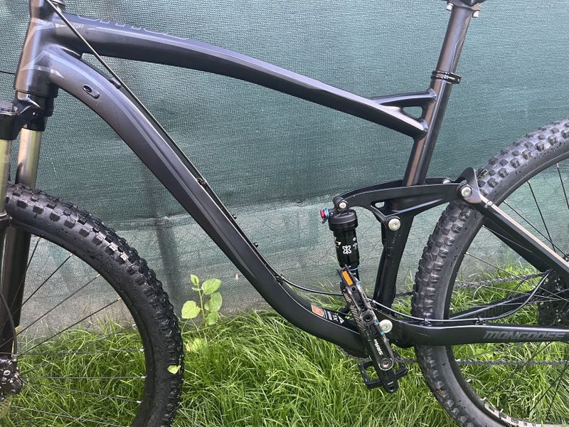Mongoose SALVO 29" COMP se zárukou!