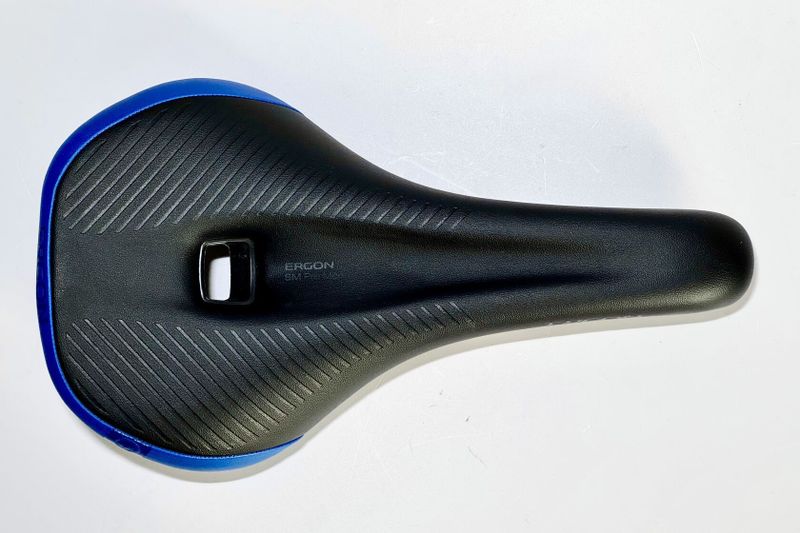 Ergon SM Pro Men pánské sedlo Midsummer Blue