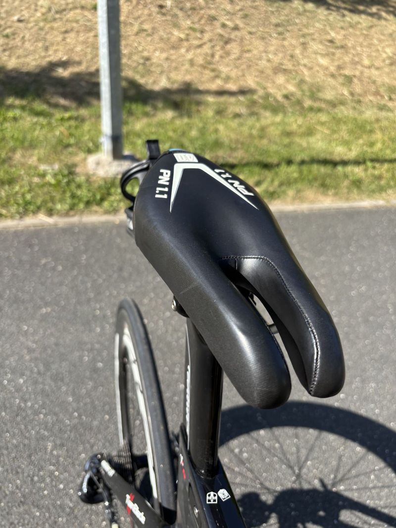 Triatlonový špeciál Wilier Twin Blade na Ultegra Di2, ZIPP 808