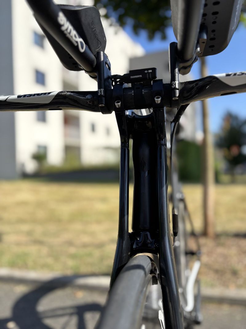 Triatlonový špeciál Wilier Twin Blade na Ultegra Di2, ZIPP 808