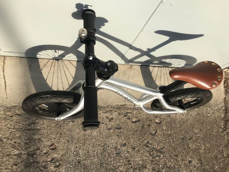 Earlyrider, Alley runner 12, odrážedlo