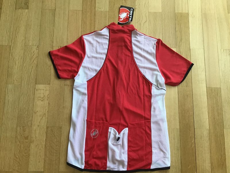 Dres Castelli Carve červený 