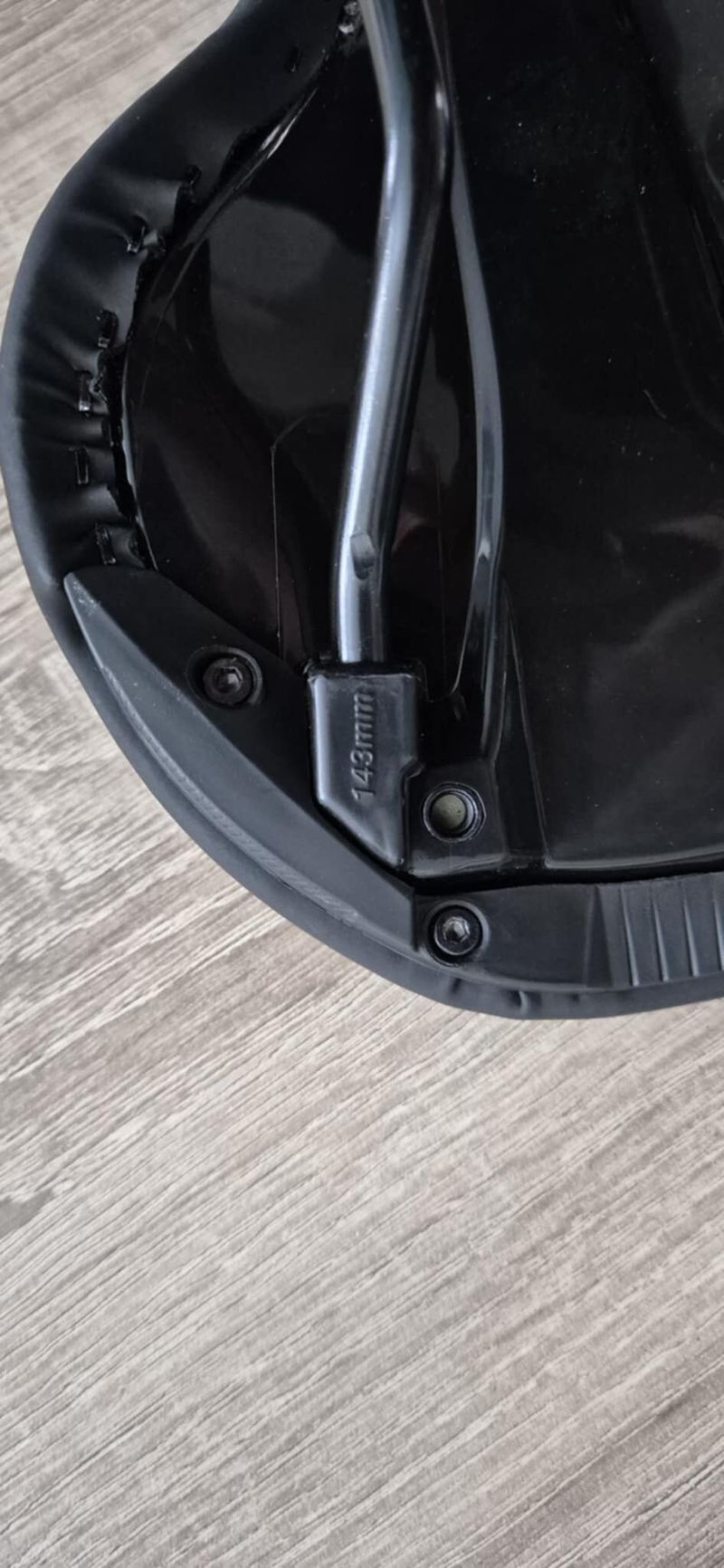 Sedlo Specialized Bridge Sport - 143mm