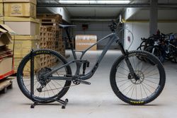 GT Sensor Carbon Custom