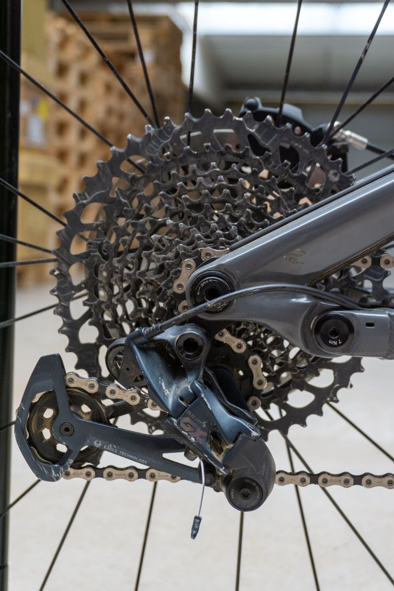 GT Sensor Carbon Custom