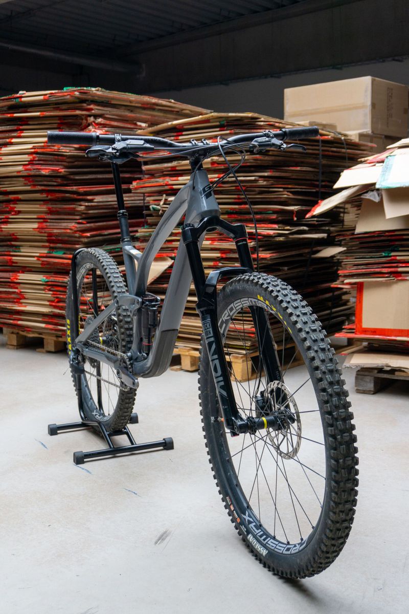 GT Sensor Carbon Custom