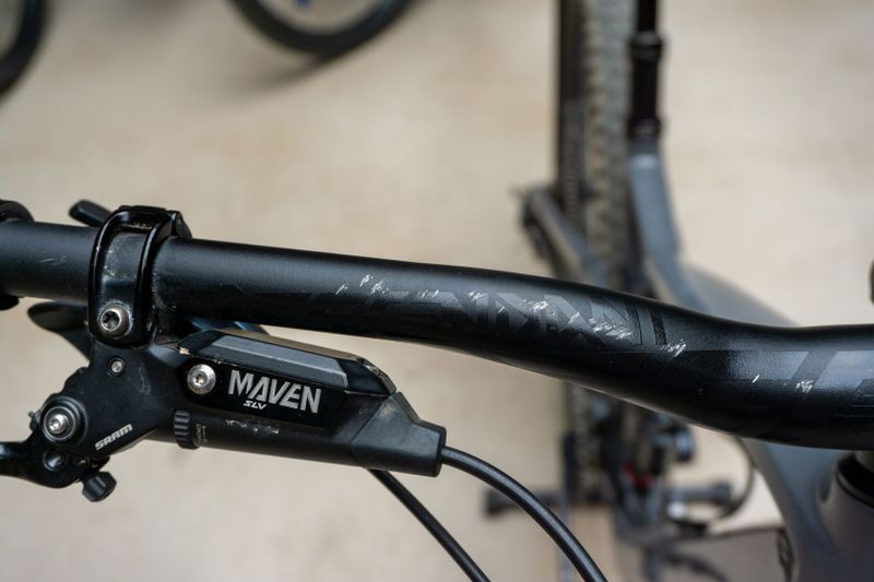 GT Sensor Carbon Custom