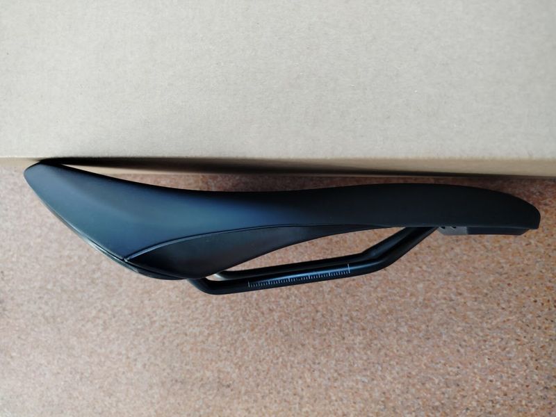 Prodám nové sedlo Fizik Tempo Aliante R5 150mm