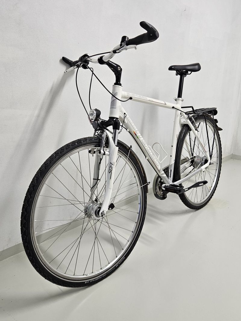 Městské kolo Corratec, vel. rámu 57 cm