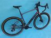 GIANT Revolt Advanced Pro 1 AXS 2025 – skvělý karbonový gravel – NOVÝ