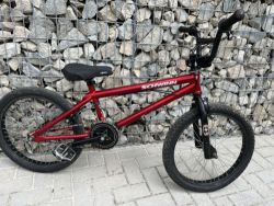 Freestyle BMX kolo Schwinn