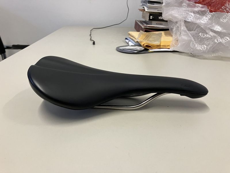 Fabric Scoop Shallow Race