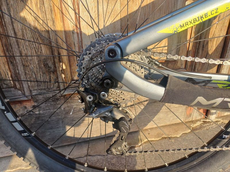 MRX 29 FULL Carbon