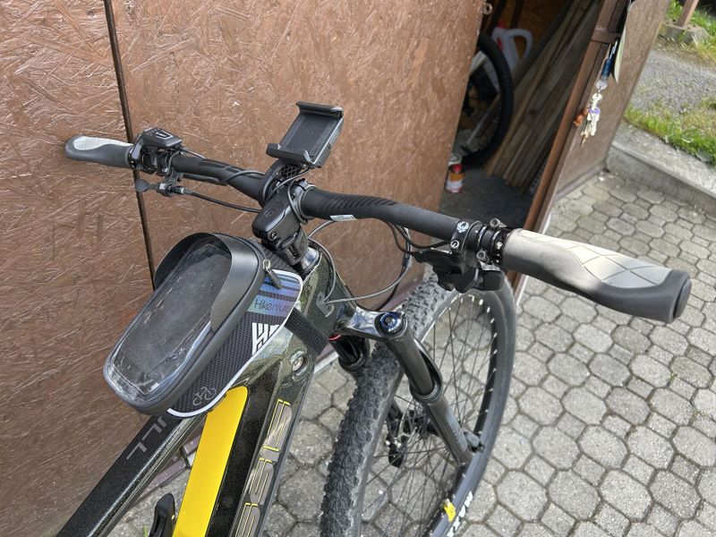 Prodám celoodpružené kolo Crussis e-Full 12.9 servisované v záruce najeto 754 km
