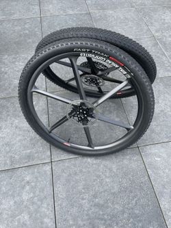 Bike Ahead Biturbo RS - loukoťová kola