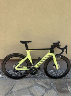Canyon Aeroad CF SLX 7 Di2 vel. M 