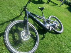 Canyon Spectral:ON CF 7 CARBON 900WH