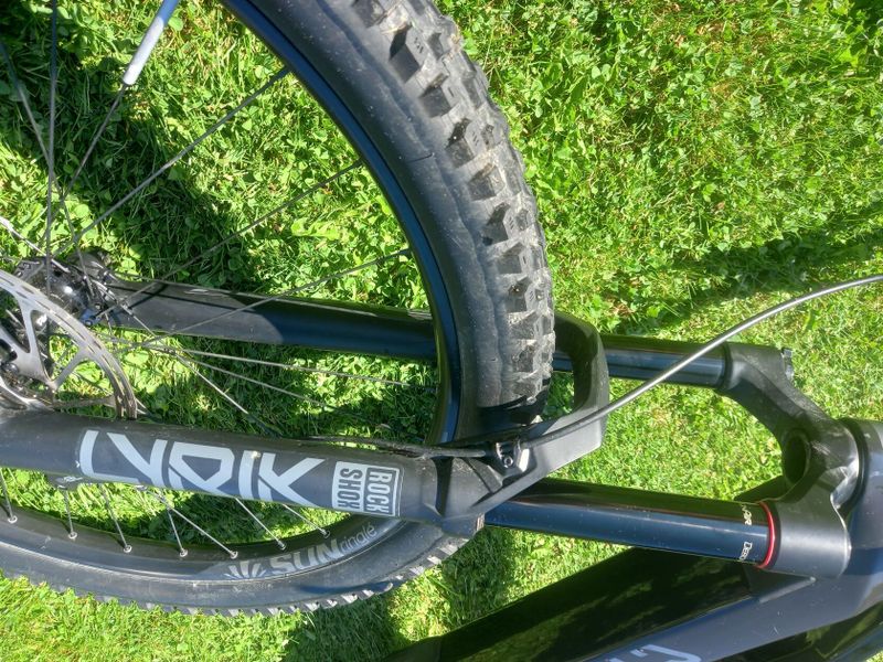 Canyon Spectral:ON CF 7 CARBON 900WH