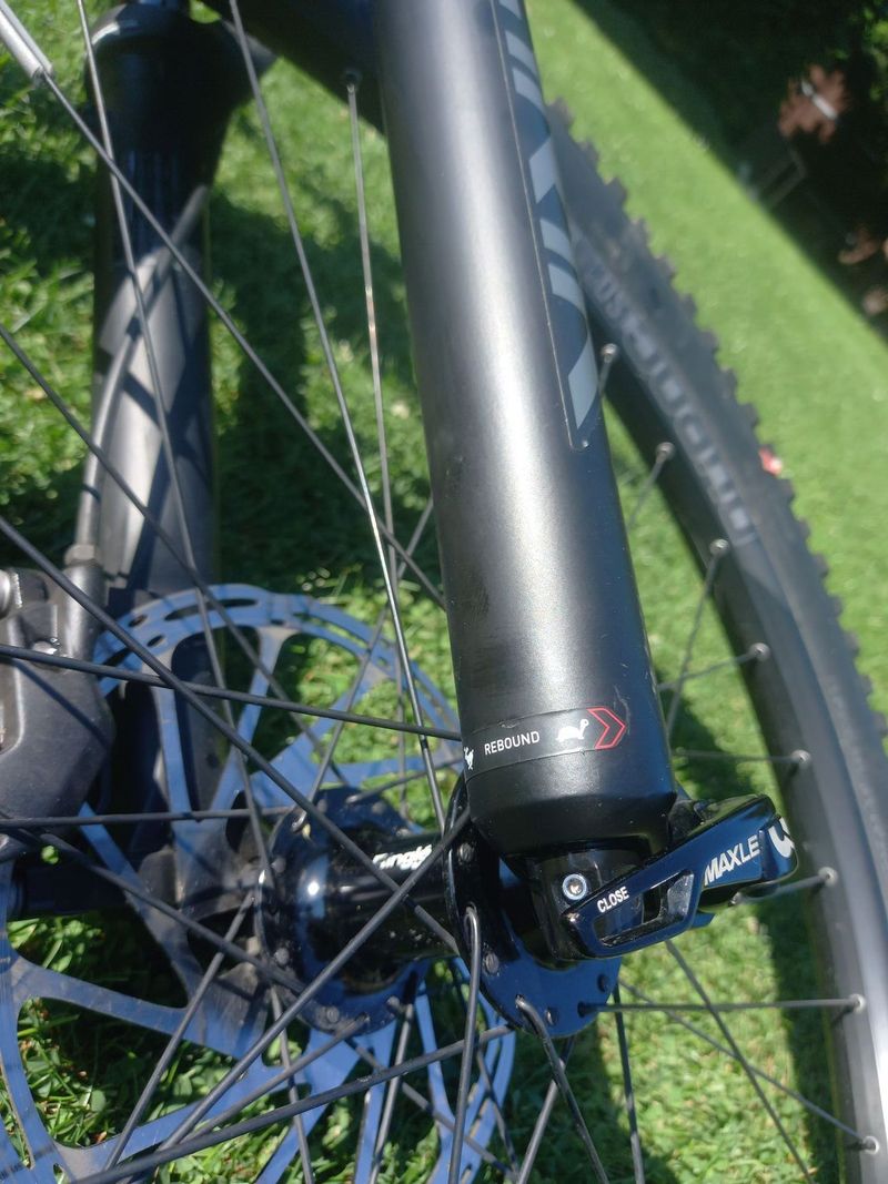 Canyon Spectral:ON CF 7 CARBON 900WH