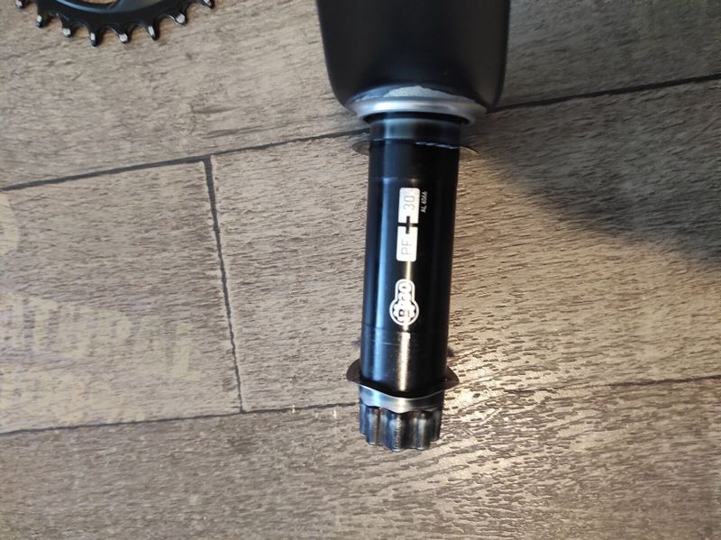 Prodám kliky truativ stylo Carbon boost