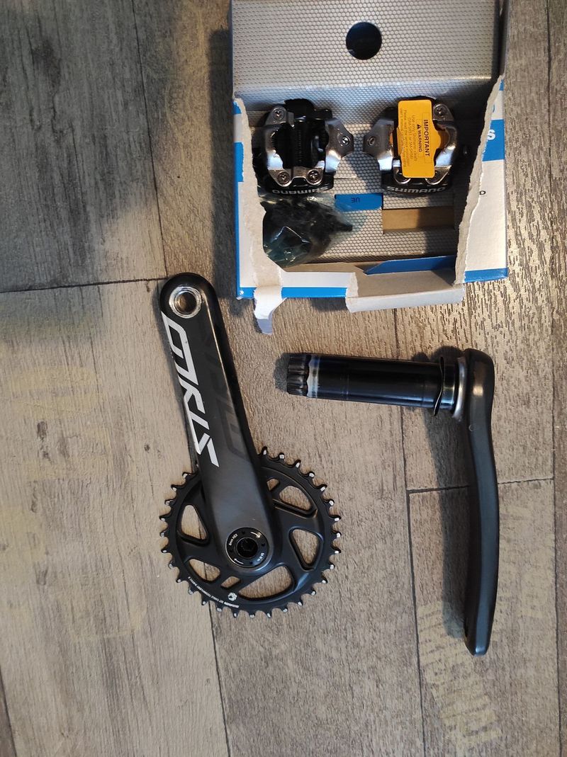 Prodám kliky truativ stylo Carbon boost