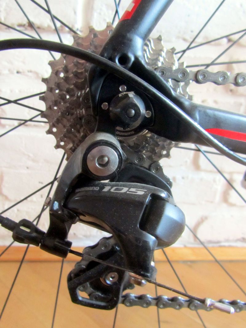 FOCUS CAYO NA Shimano 105, 57 cm. STAV NOVÉHO KOLA