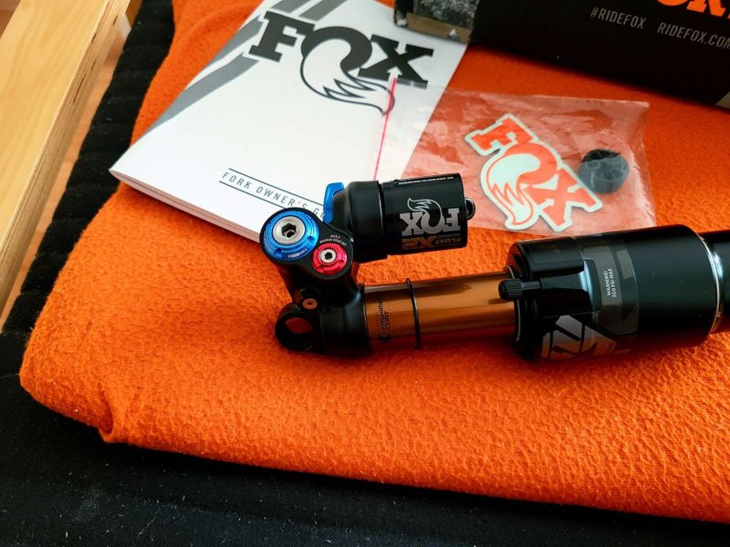  Zánovný Fox Float X2 Factory VVC Kashima Evol 230mm