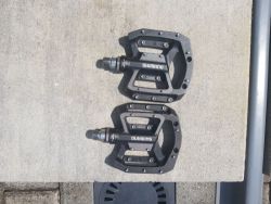 Pedály SHIMANO PD-GR500