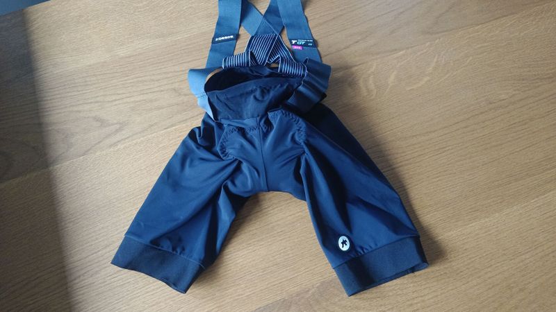 bibky cyklo ktraťasy ASSOS MILLE GT C2 vel.XS