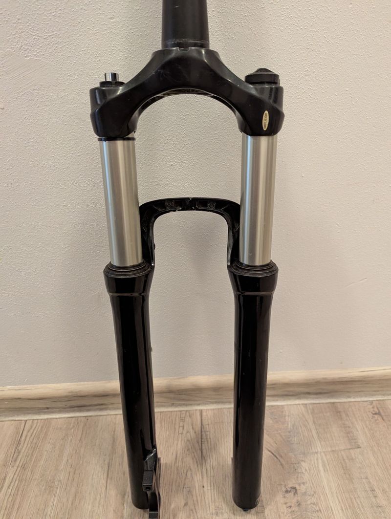 Vzduchová vidlice RST F1RST 27,5 120mm