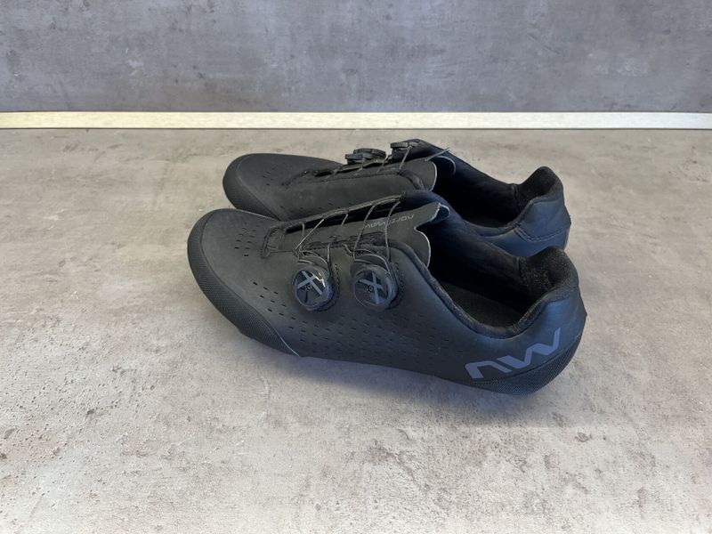 Tretry NORTHWAVE Rebel 3 Black, vel. 42