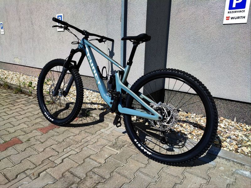 GHOST RIOT AM CF PRO M.2025, VELIKOST M, 29, KARBON, ZARUKA