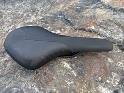 Sedlo Fizik Antares R7