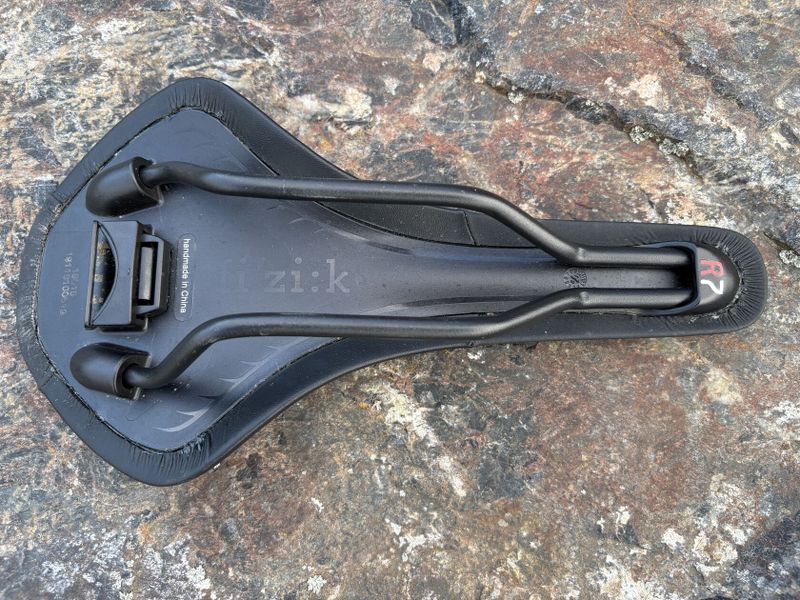 Sedlo Fizik Antares R7