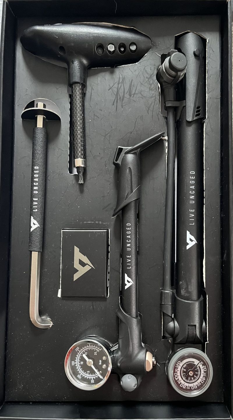 Yt yndustries jeffsy core 1 s industry nine hydra 