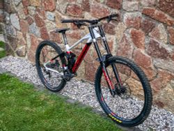 Mondraker Summum vel. L 29"