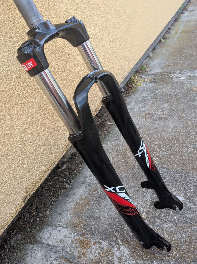 29" vidlice SR Suntour XCT