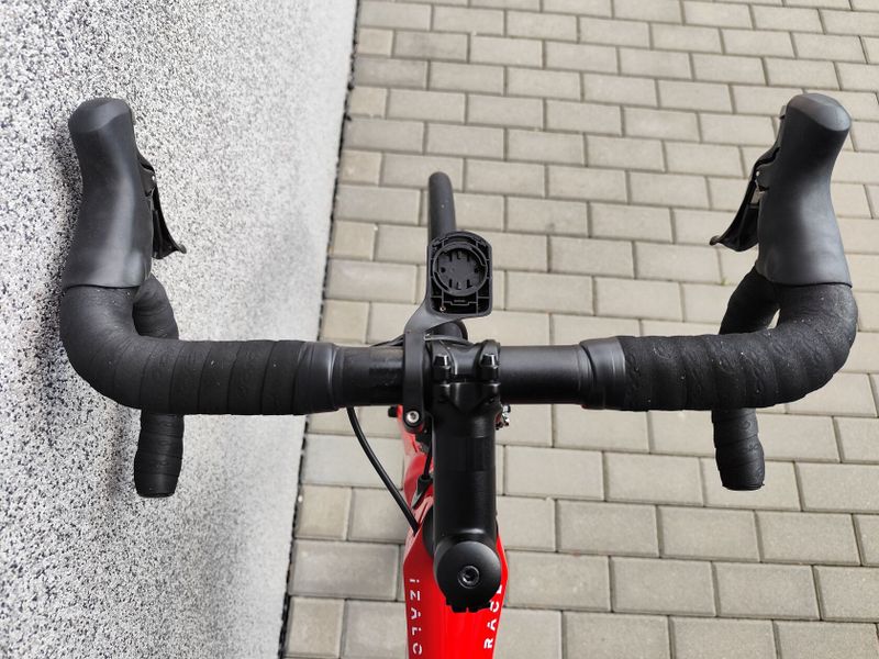 Focus Izalco Race