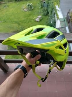 Specialized Ambush L - velká 
